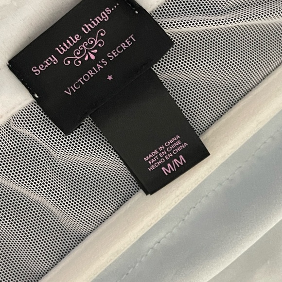 M Complete set VS Victoria’s Secret “Sexy little Bride”Light Blue Satin costume - Picture 11 of 16